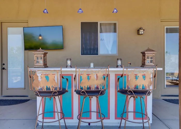 Cozy Mtn-view W/ Pool & Hot Tub! Ferienhaus *
